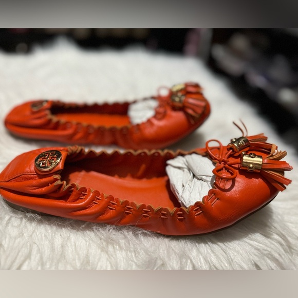 Tory Burch Orange Leather Tassel Scrunch Ballet Flats 7.5 - Picture 9 of 14